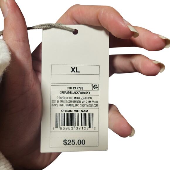 NWT A New Day Black and white top, size xl - Picture 6 of 7